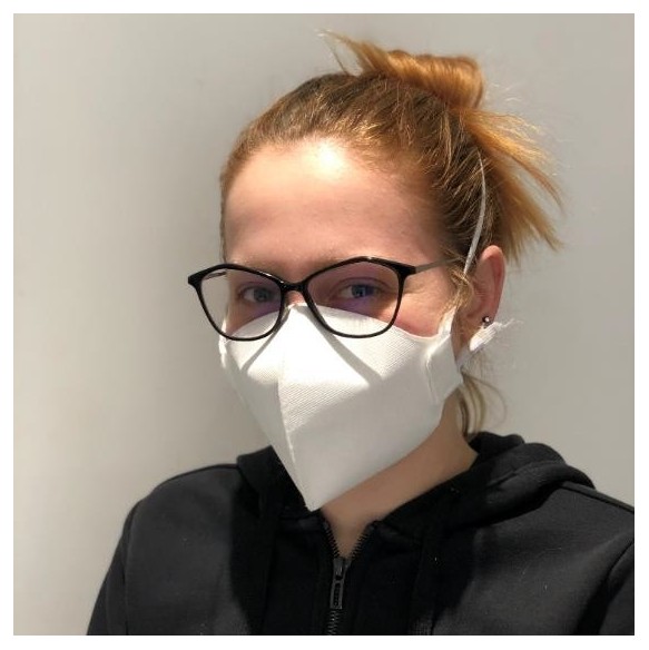 Mascherina Riutilizzabile in TNT 3 Strati 100% PP - Bianca o Nera - 1 pz