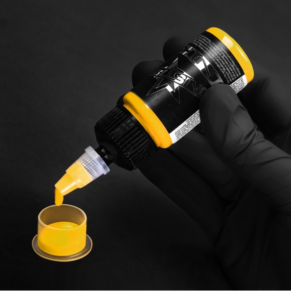 Top Basic Yellow - UNISTAR INK - 30 ml - Colore Tattoo REACH